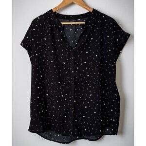 Zenobia Blouse Black with White Spots Size 3XL Casual Lightweight V-Neck